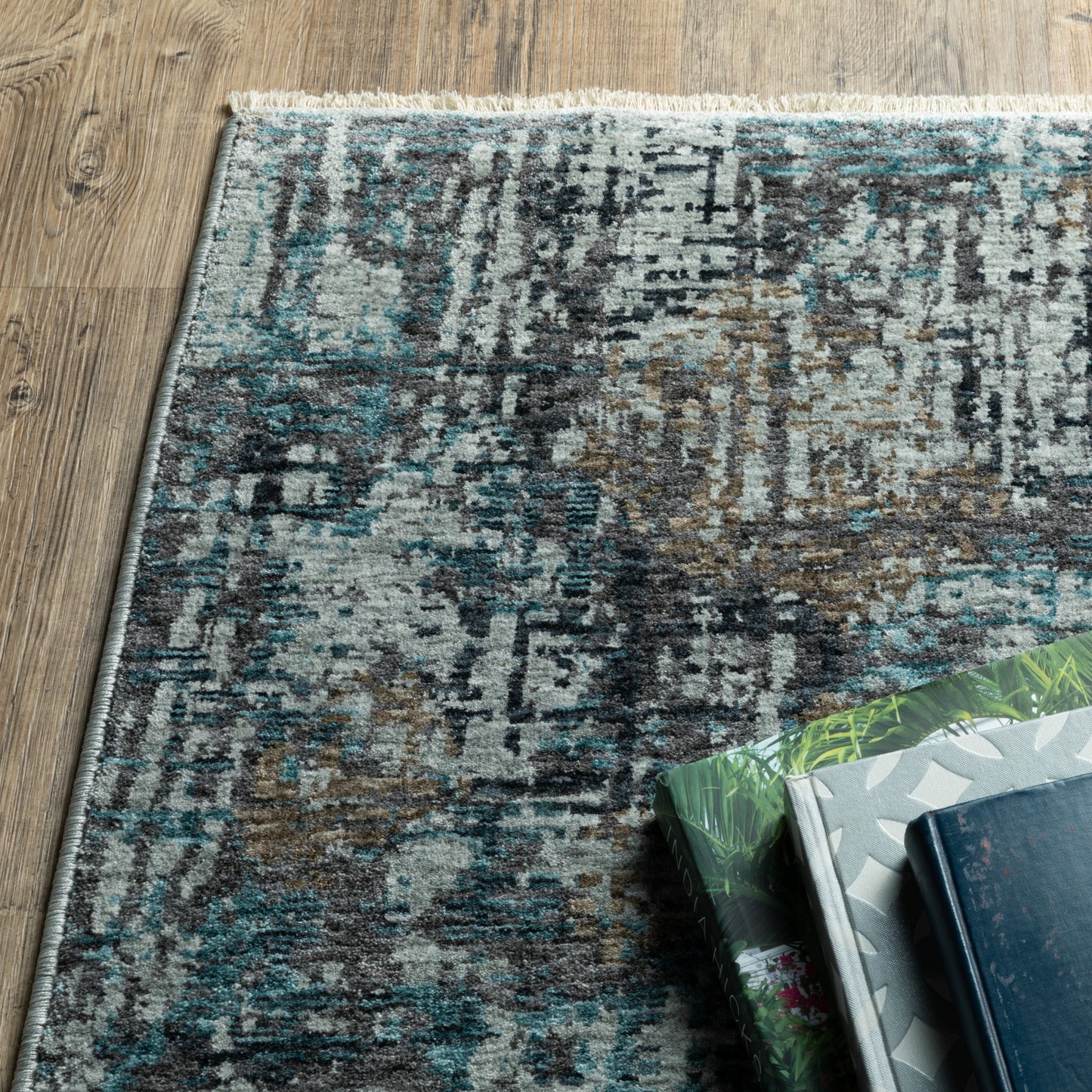 7' X 10' Blue And Gray Abstract Distressed Area Rug With Fringe
