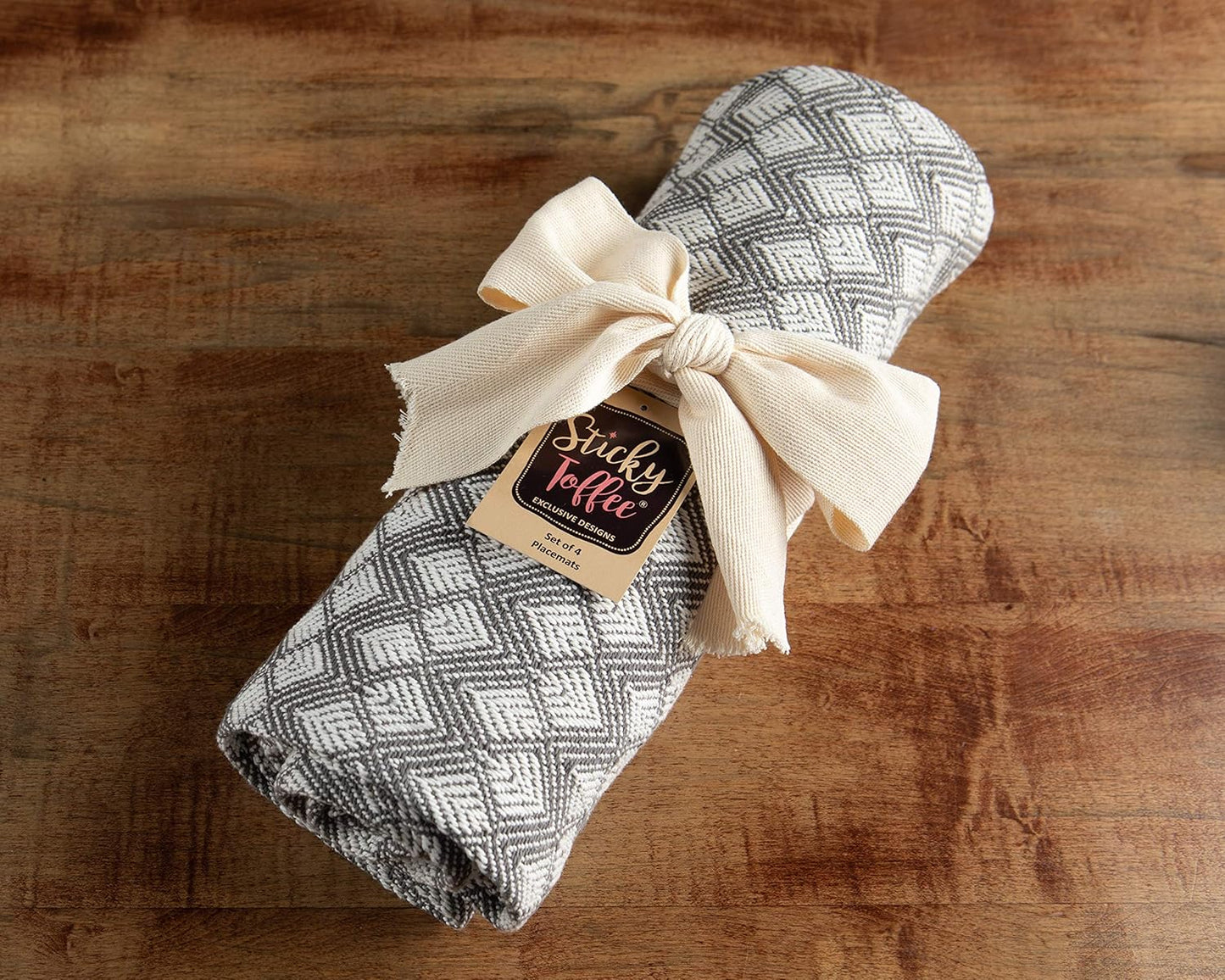 Placemats Set of 4, Woven Cloth Placemat Set, 14X19 In, Gray Boho Place Mats for Kitchen or Dining Table, Washable Cotton Table Mats