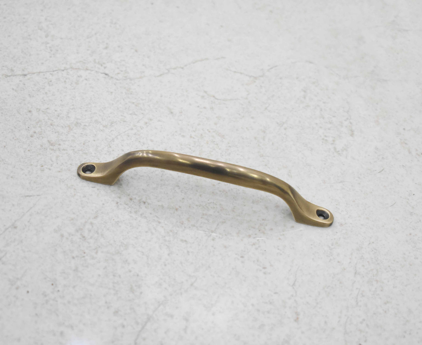 Small Bow Pull - Antique Brass