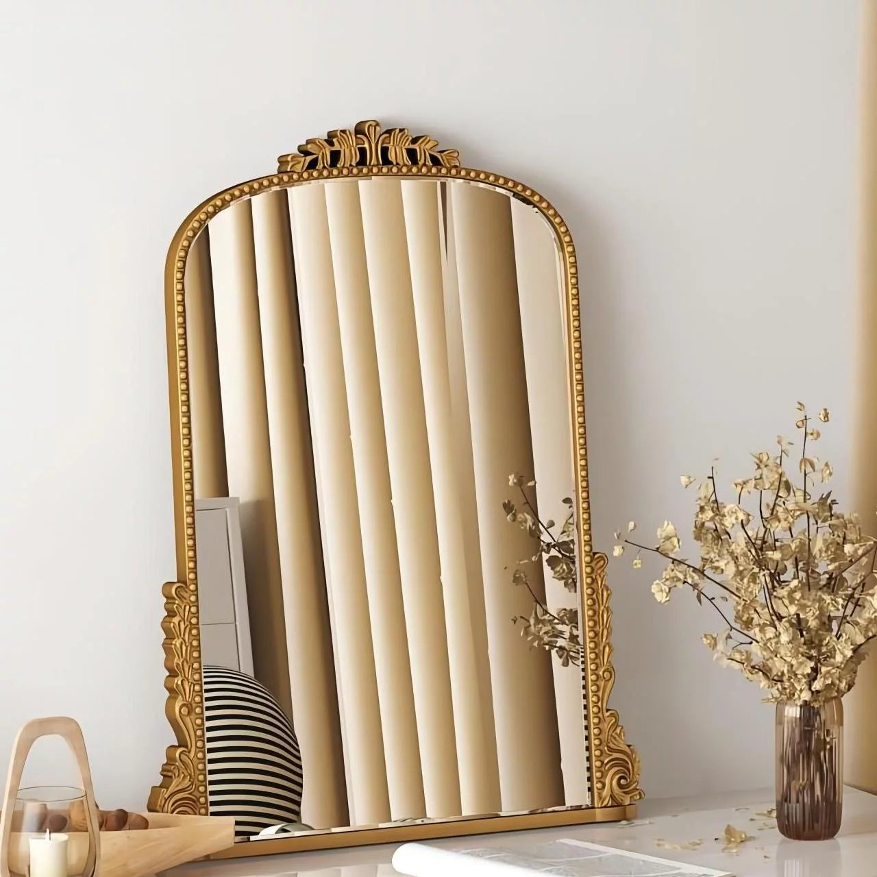 Traditional Baroque Arch Wall Mirror Antique Gold Mirror Wall Decor for Living Room Home 31.5" X 23.6''
