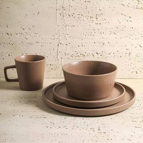 Dinnerware Sets