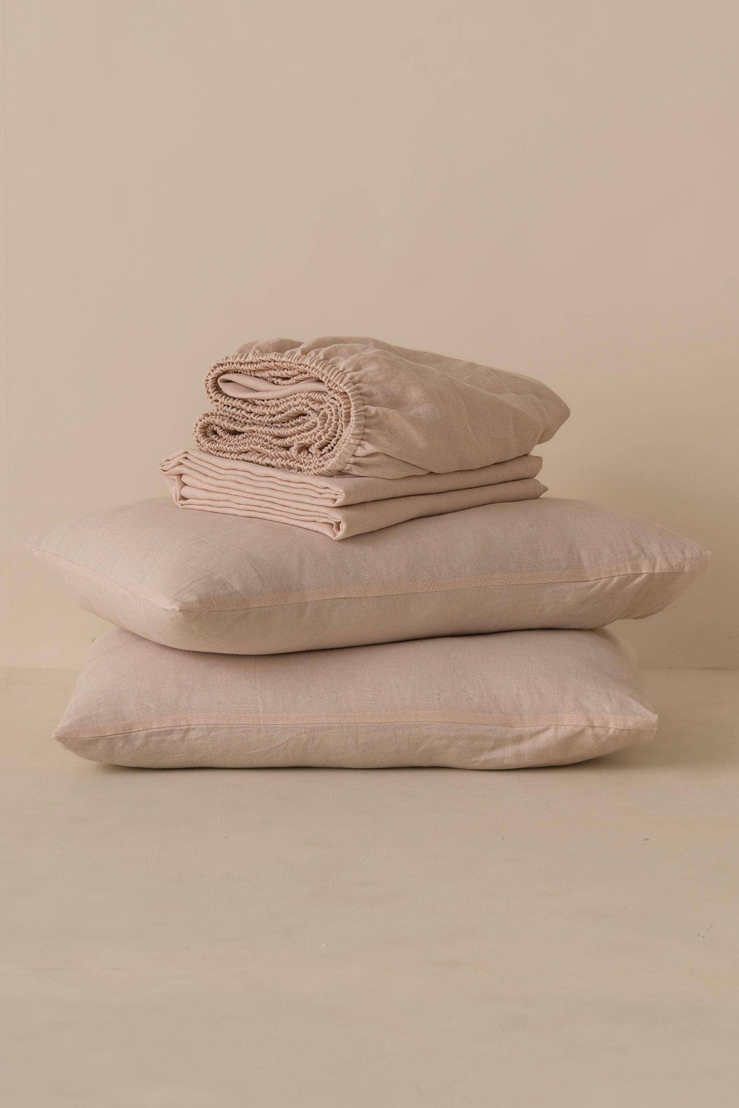 Solid Linen Bedding Set –Bedsheet, Fitted & Pillowcases