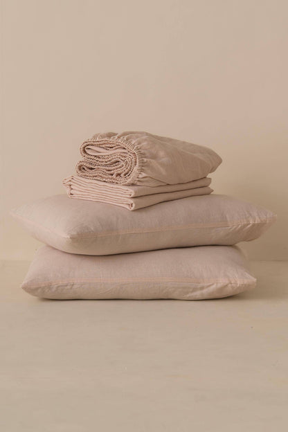 Solid Linen Bedding Set –Bedsheet, Fitted & Pillowcases
