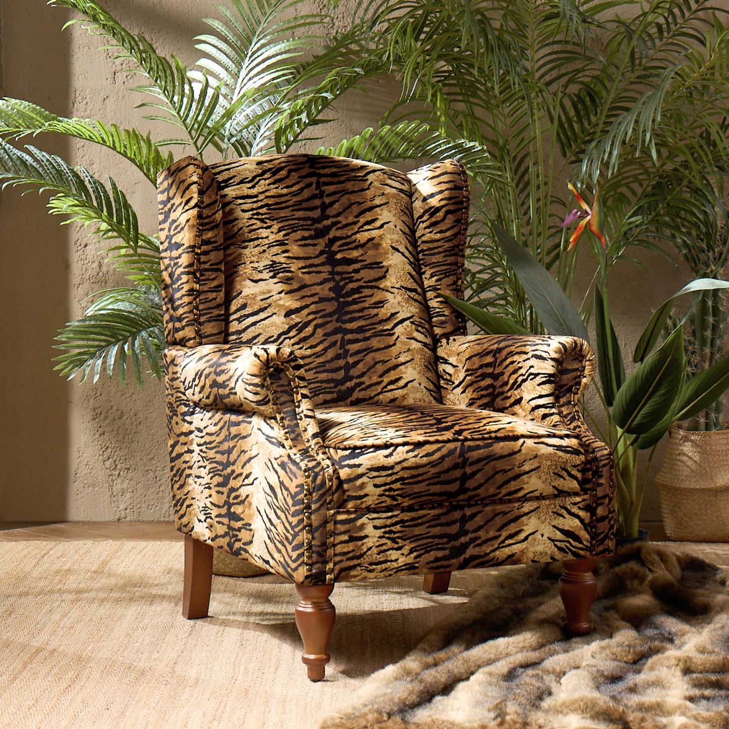 Ivan Armchair