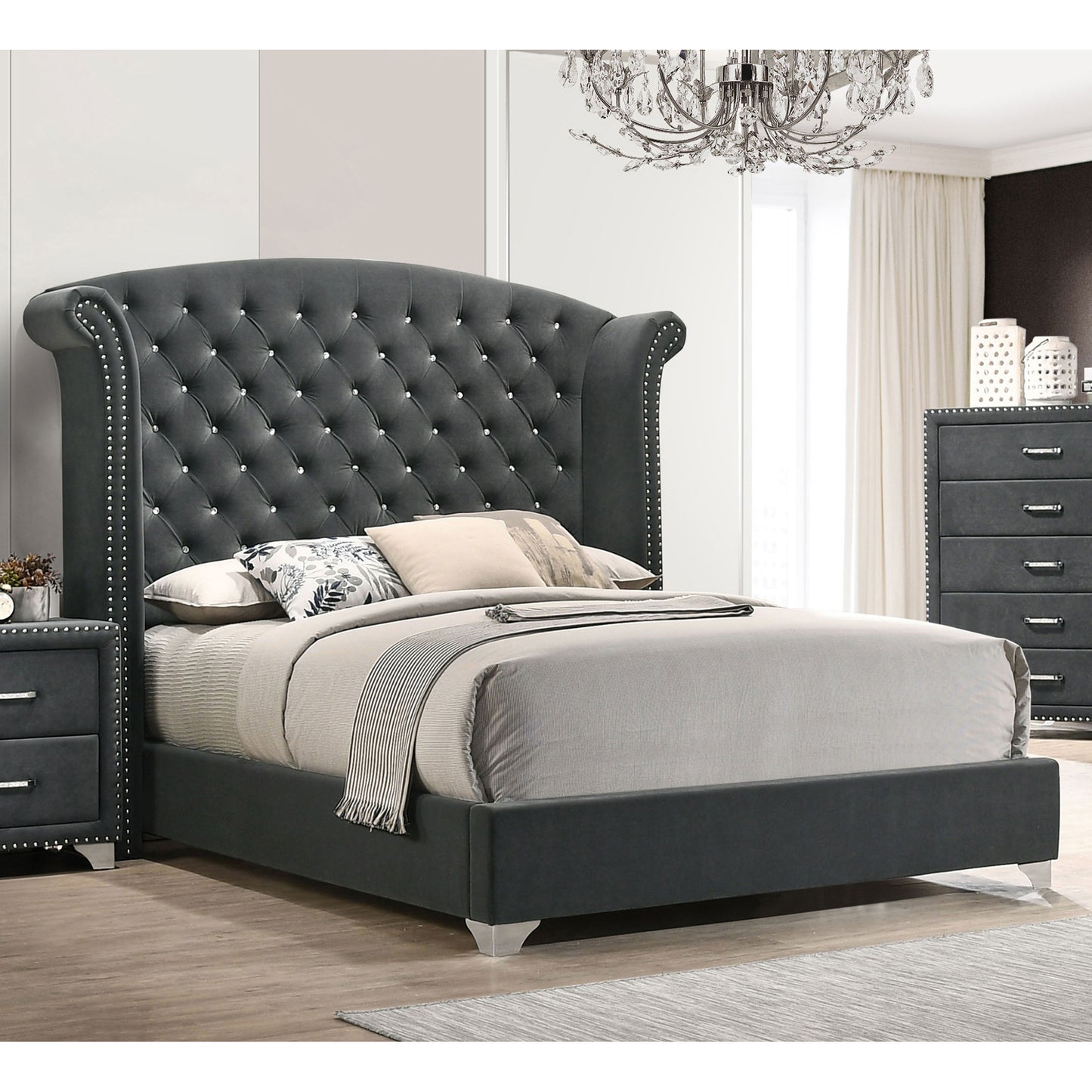 Kennedy Grey Upholstered Queen Wingback Bed