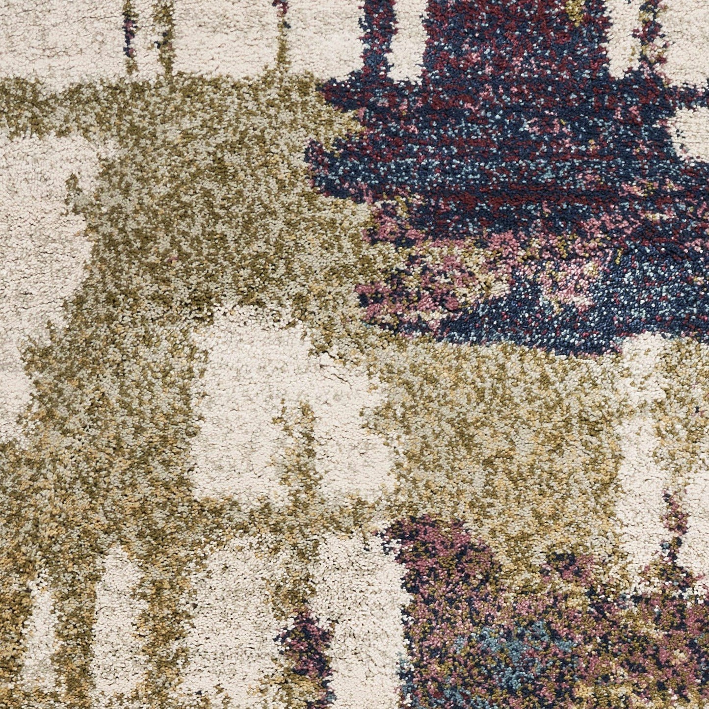 7' x 9'  Polypropylene Ivory  Area Rug