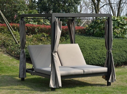 Jade Gray Outdoor Sunbed