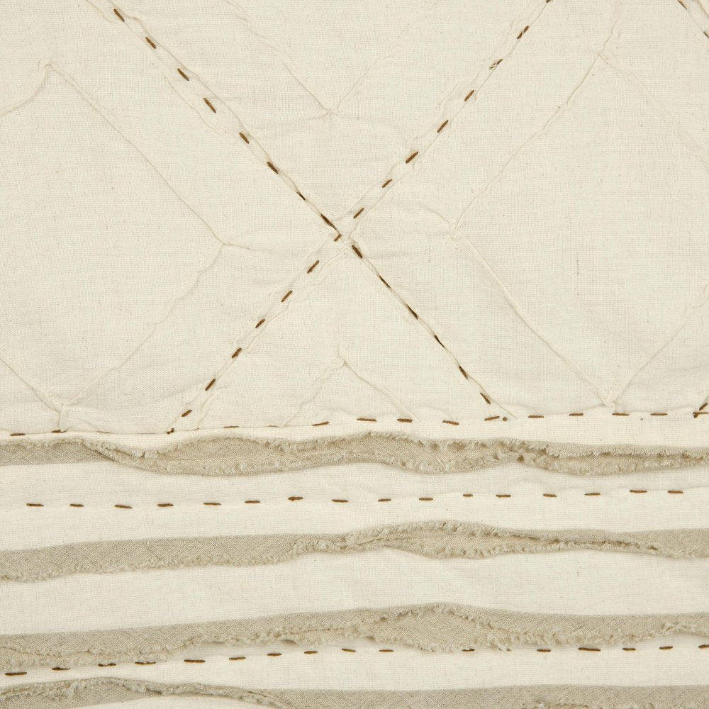 Ivory Geometric Queen Quilt