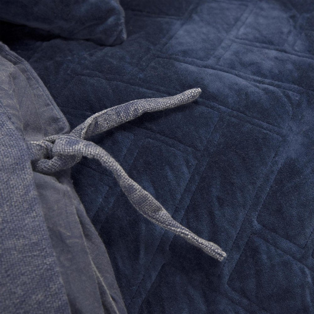 Indigo Geometric Queen Quilt