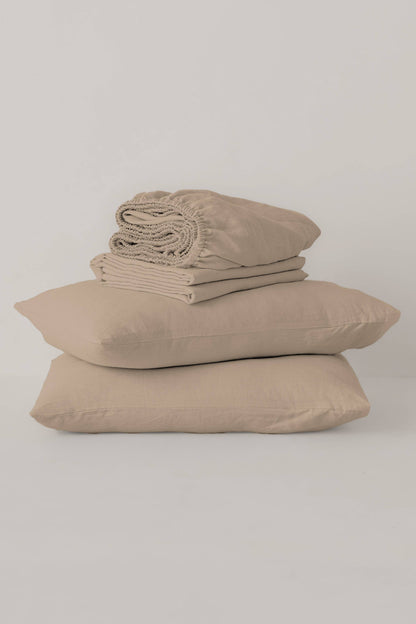 Solid Linen Bedding Set –Bedsheet, Fitted & Pillowcases