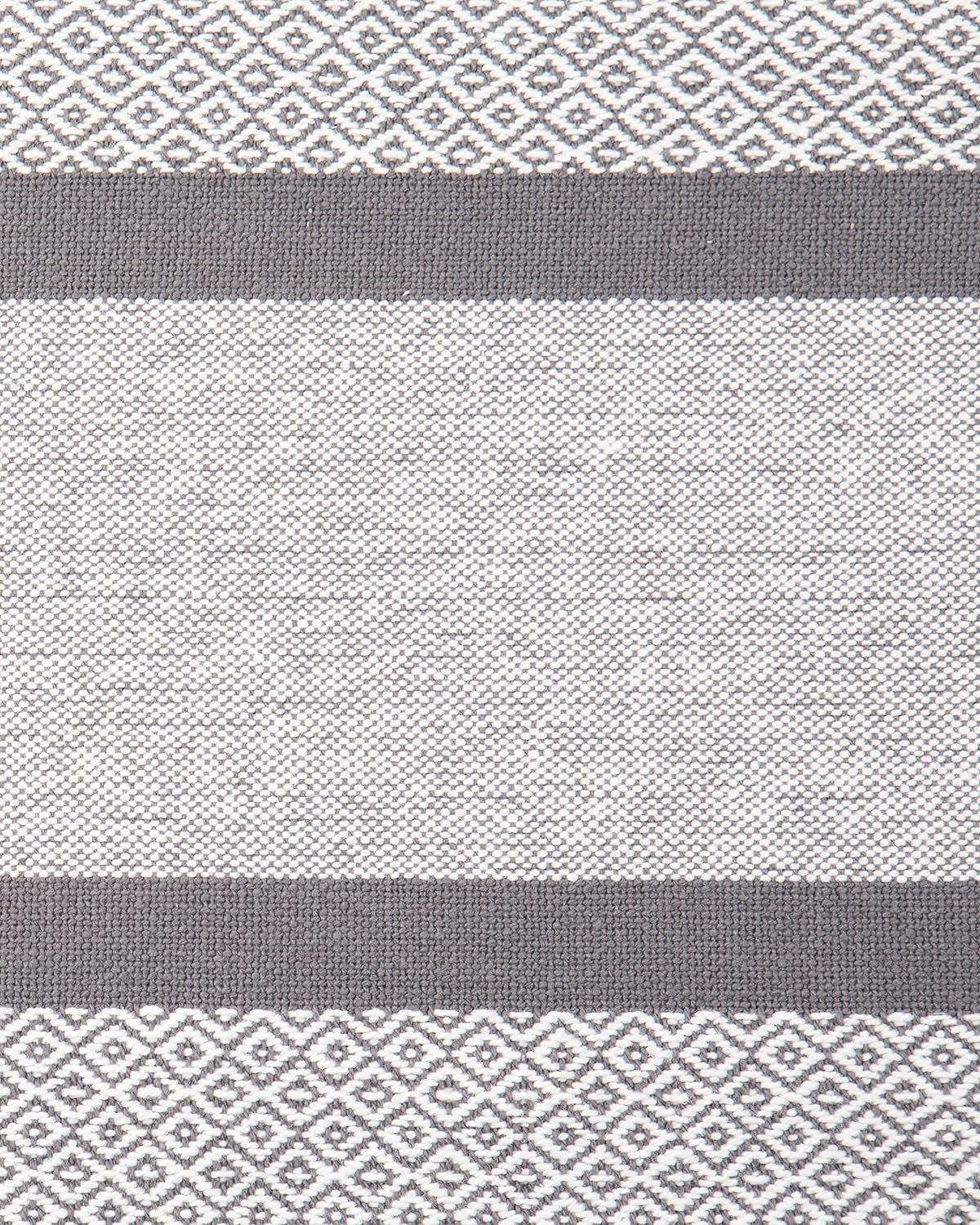 Placemats Set of 4, Woven Cloth Placemat Set, 14X19 In, Gray Boho Place Mats for Kitchen or Dining Table, Washable Cotton Table Mats