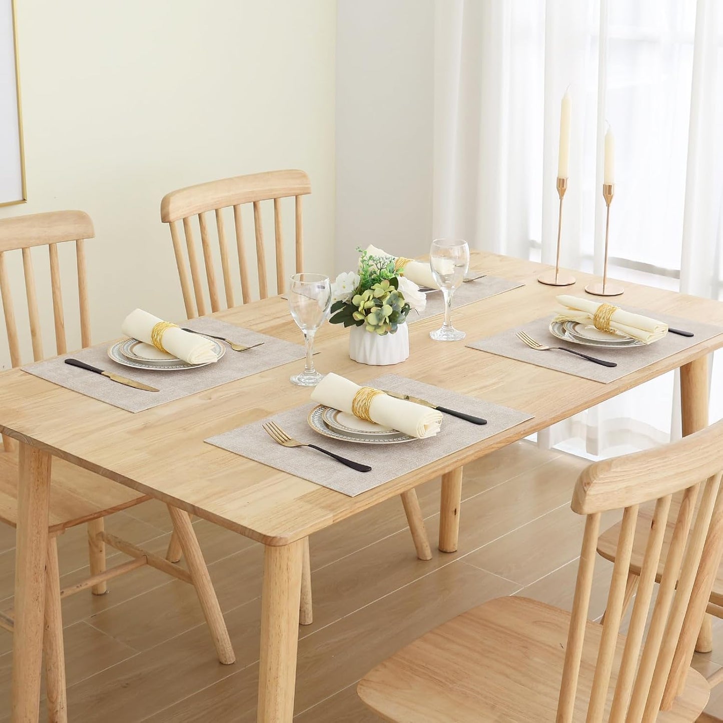 Homaxy Faux Leather Heat Resistant Placemats for Dining Table Set of 6, Waterproof Wipeable Washable PU Table Mats, Easy to Clean Anti-Slip Place Mats, 11.8" X 17", Beige