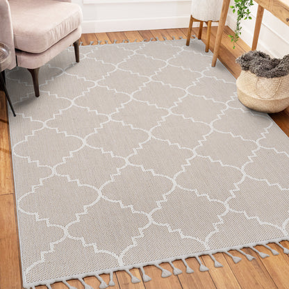 LOOM & LUXE Collection 6X9 Ivory /Trellis Indoor/Outdoor Area Rug