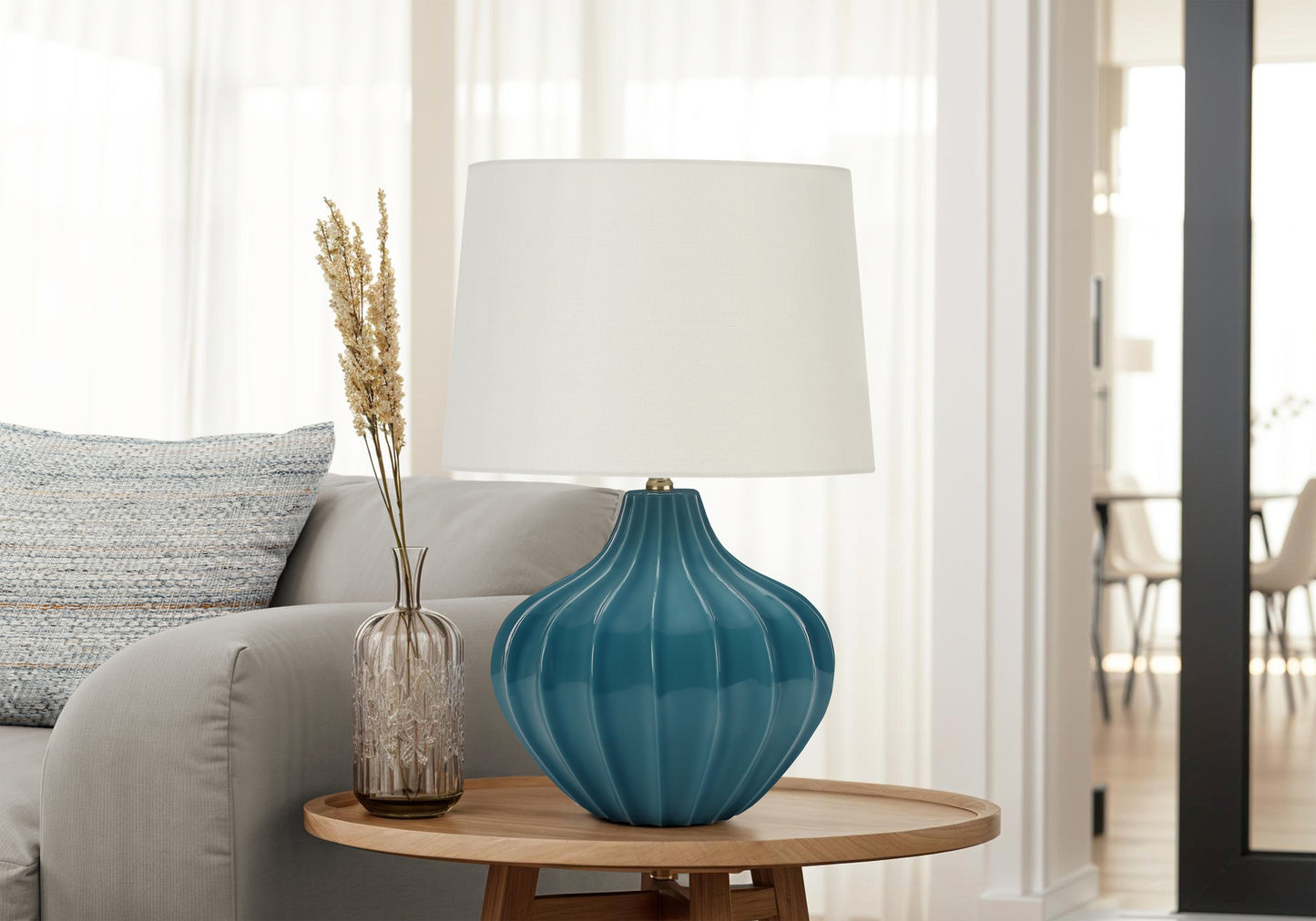 Lighting, 24'h, Table Lamp, Blue Ceramic, Ivory / Cream Shade, Transitional
