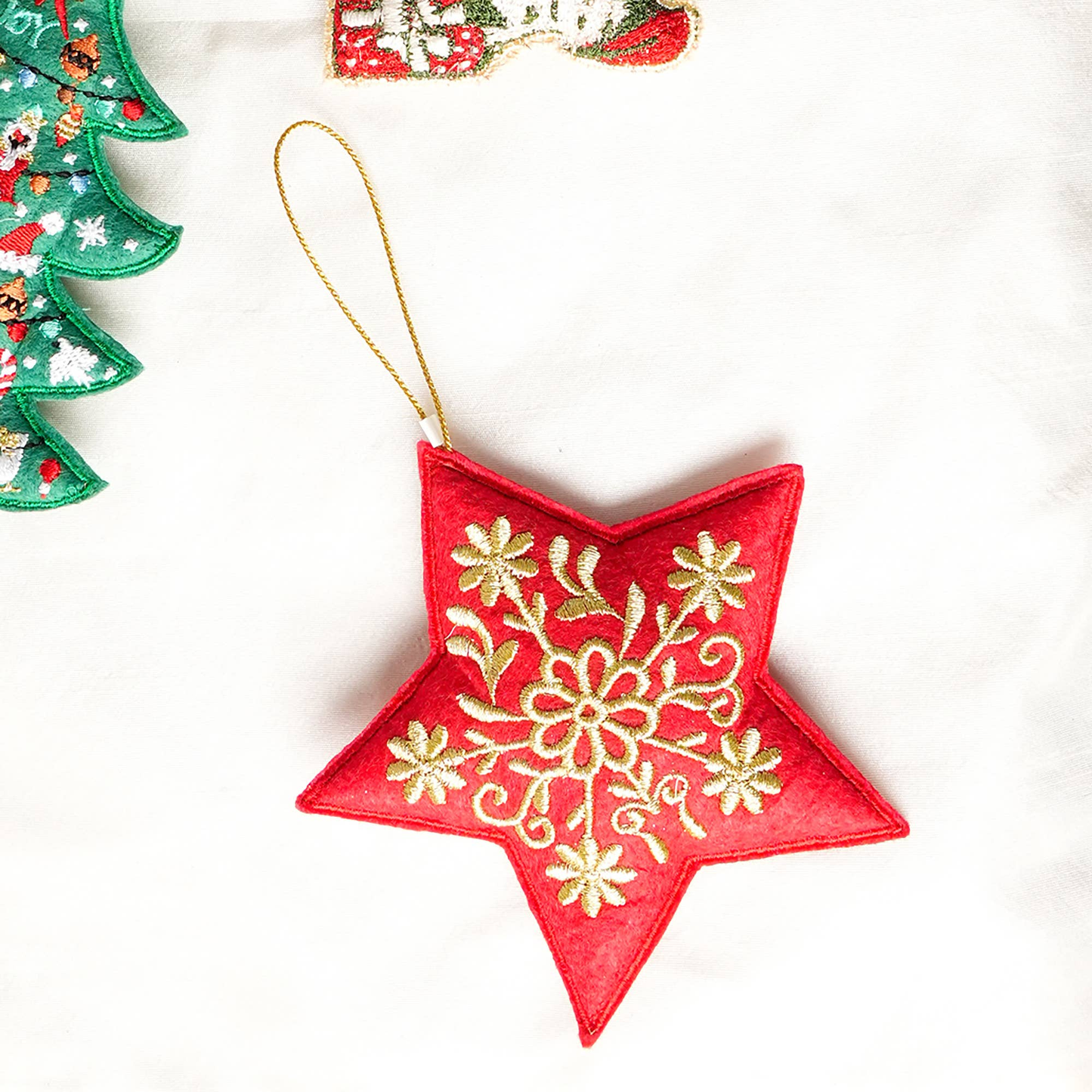 Expobazaar THREAD EMBROIDERED STAR HANGING ORNAMENT - Red