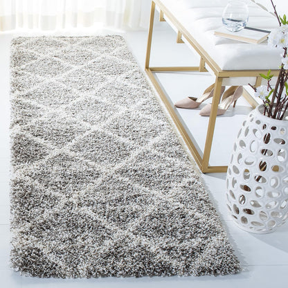 SAFAVIEH Hudson Shag Collection Area Rug - 7' Square, Beige & Ivory, Modern Trellis Design, Non-Shedding & Easy Care, 2-Inch Thick Ideal for High Traffic Areas in Living Room, Bedroom (SGH281S)