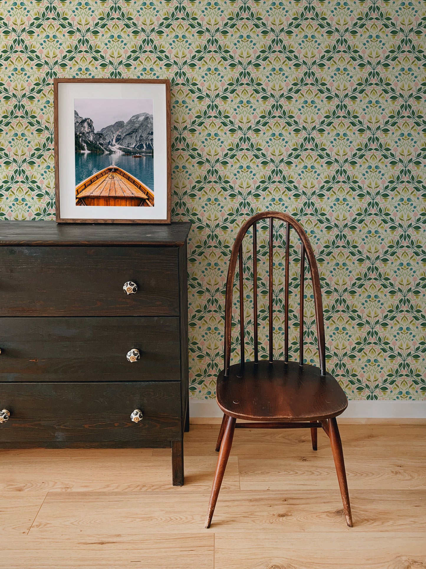 Camden Foilage Wallpaper