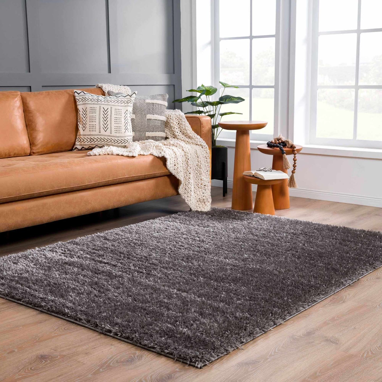 Faina Solid Dark Gray Shag Rug Washable