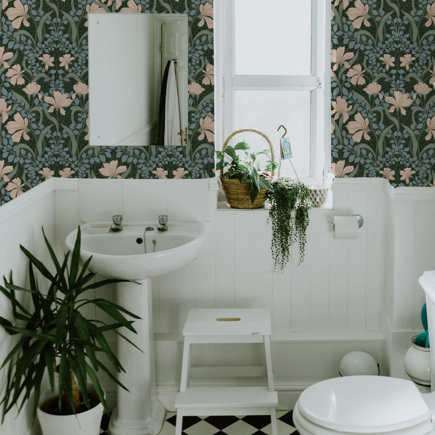 Isabella Wallpaper (Evergreen)