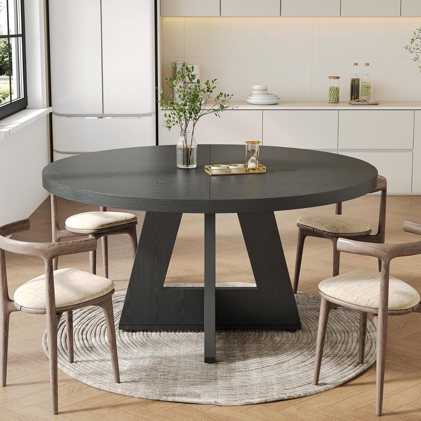 Round Dining Table for 4-6 People, 47 Inches