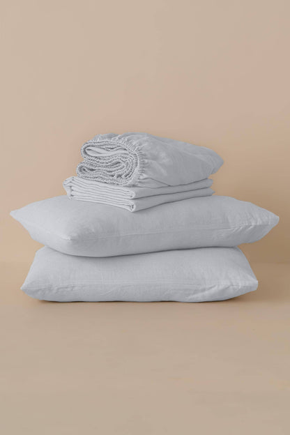 Solid Linen Bedding Set –Bedsheet, Fitted & Pillowcases