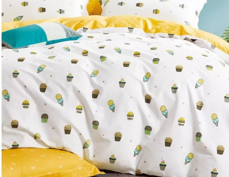 Maride 100% Cotton Twill Cupcake and Ice cream comforter set