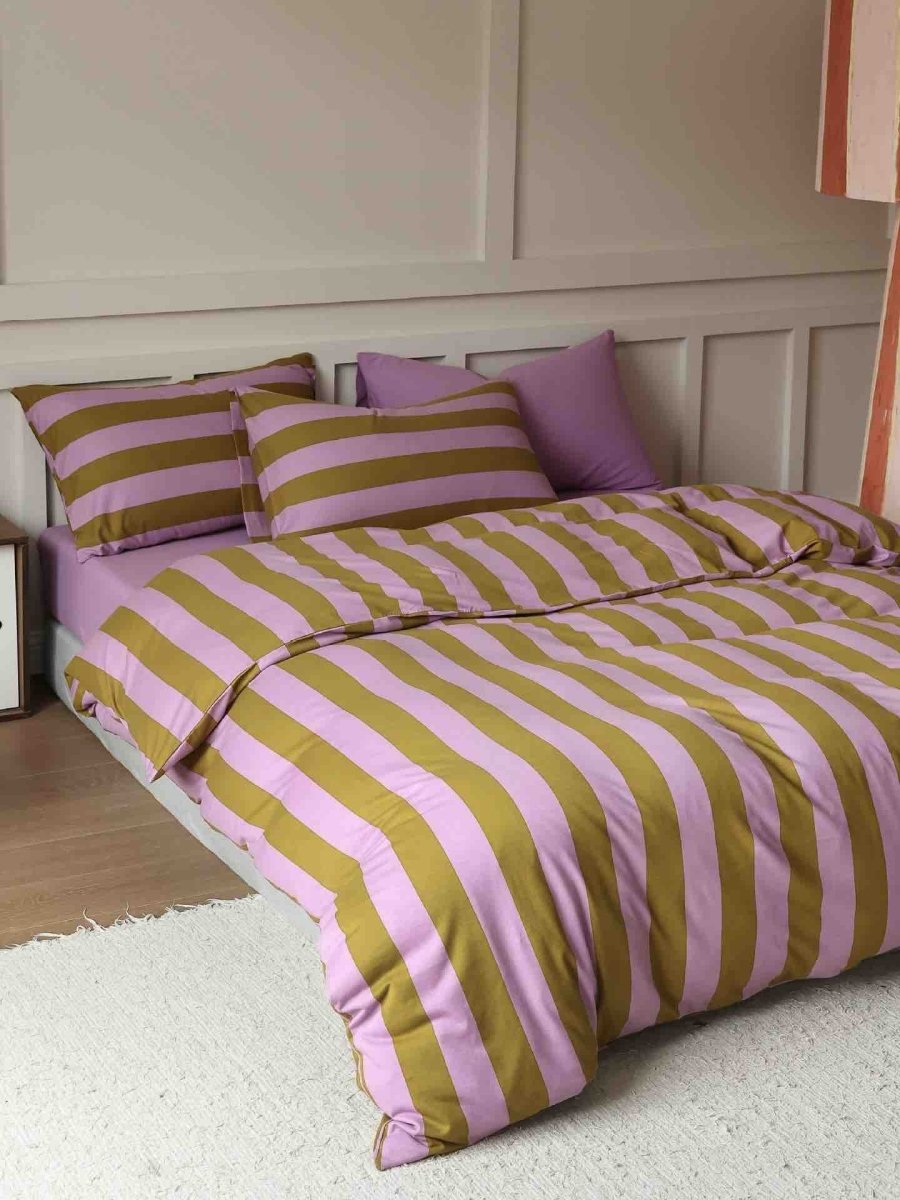 Dopamine Stripe Duvet Cover Set With Pillowcases & Fitted Sheet