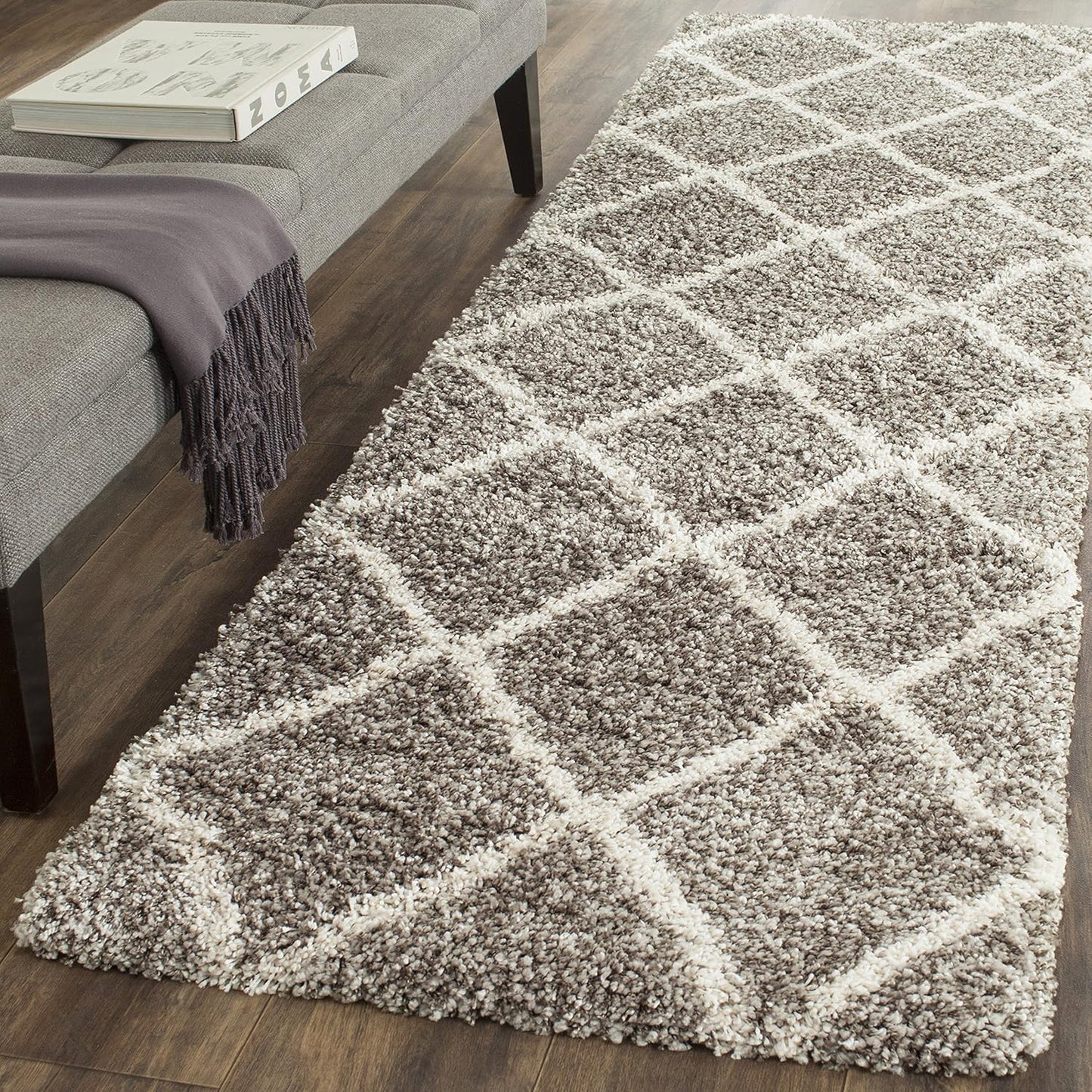 SAFAVIEH Hudson Shag Collection Area Rug - 7' Square, Beige & Ivory, Modern Trellis Design, Non-Shedding & Easy Care, 2-Inch Thick Ideal for High Traffic Areas in Living Room, Bedroom (SGH281S)