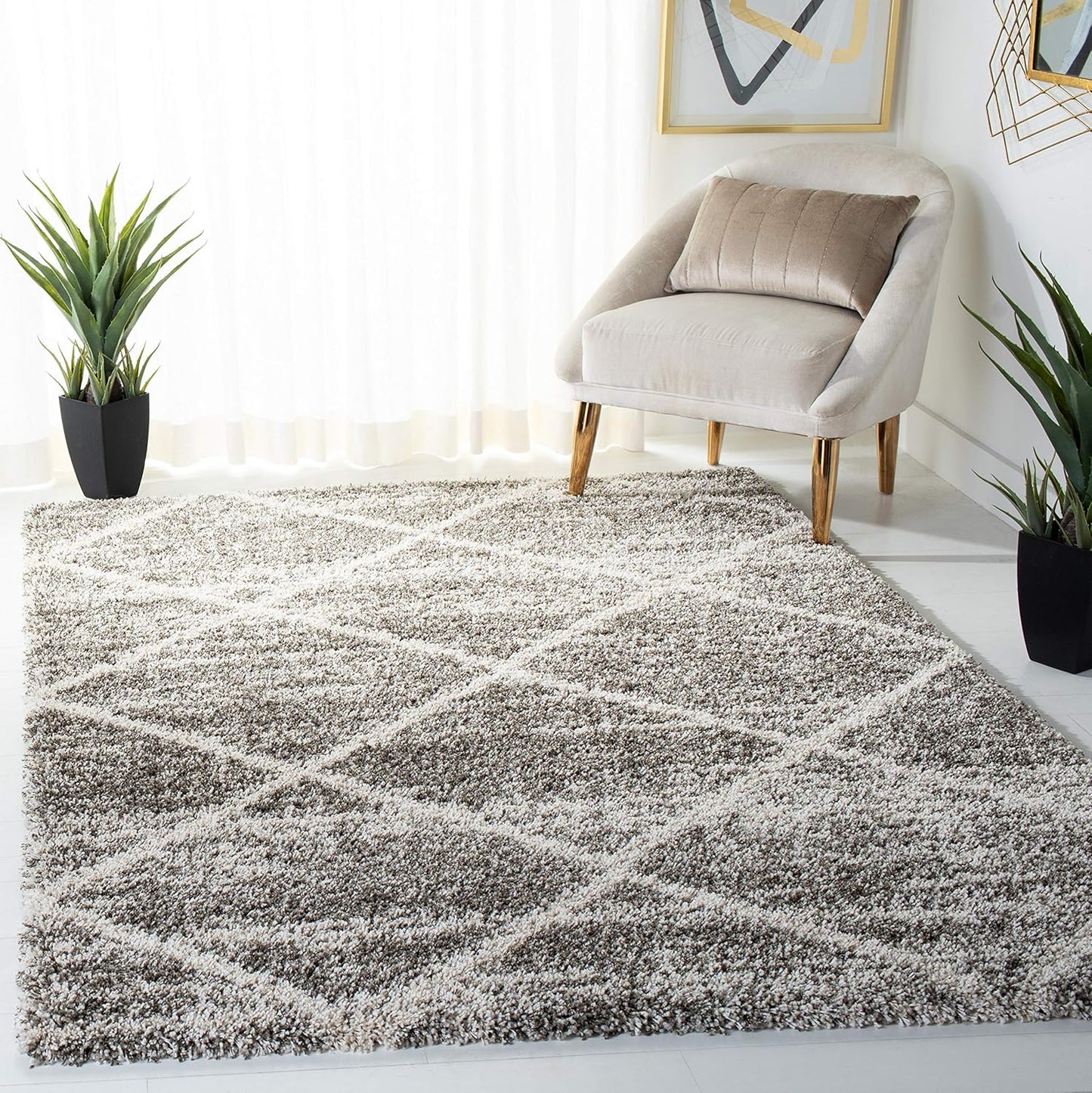 SAFAVIEH Hudson Shag Collection Area Rug - 7' Square, Beige & Ivory, Modern Trellis Design, Non-Shedding & Easy Care, 2-Inch Thick Ideal for High Traffic Areas in Living Room, Bedroom (SGH281S)