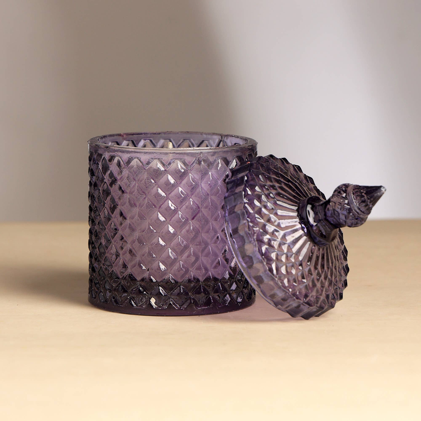 Plush Radiance Scented Wax Candle