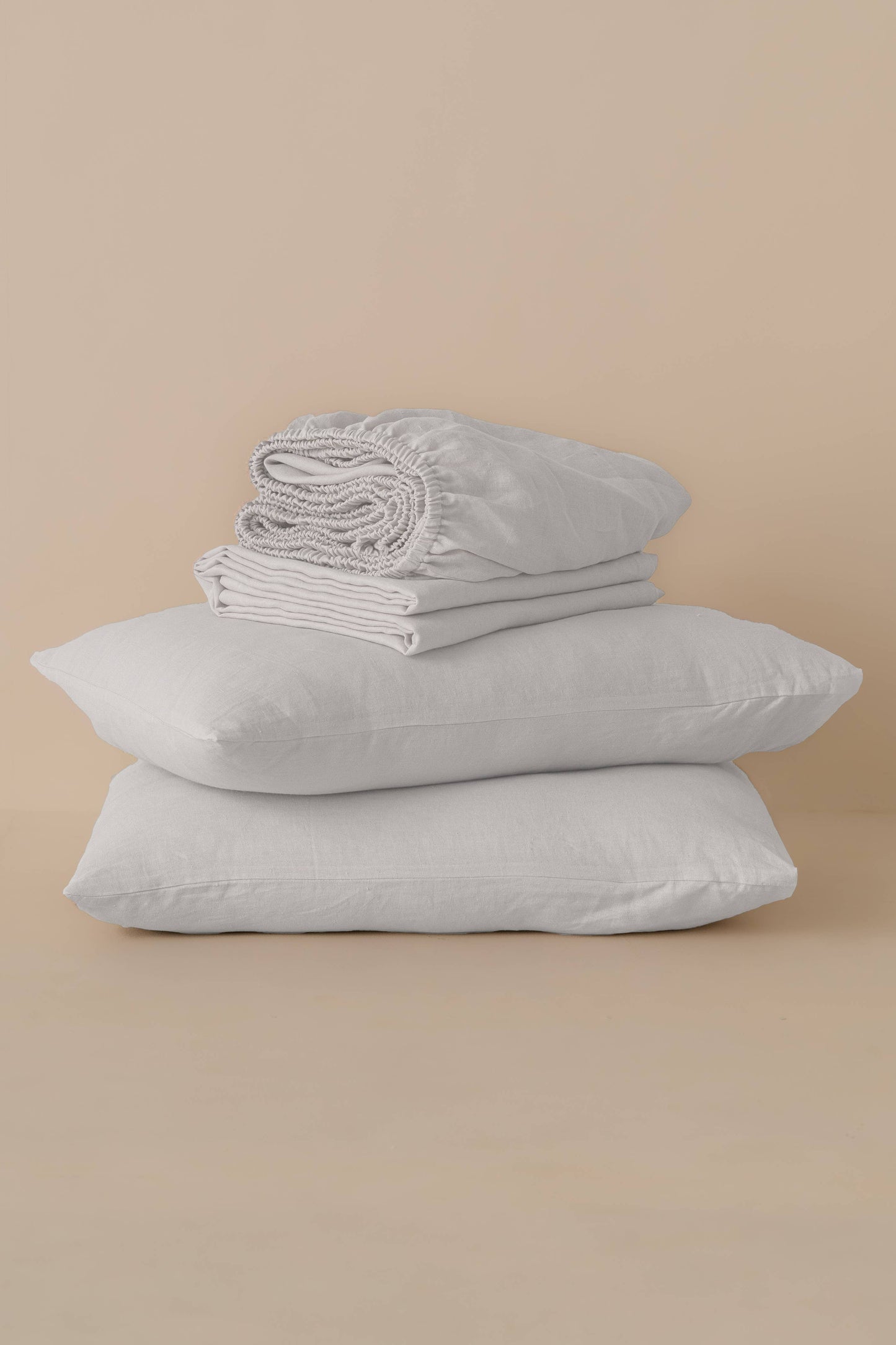 Solid Linen Bedding Set –Bedsheet, Fitted & Pillowcases