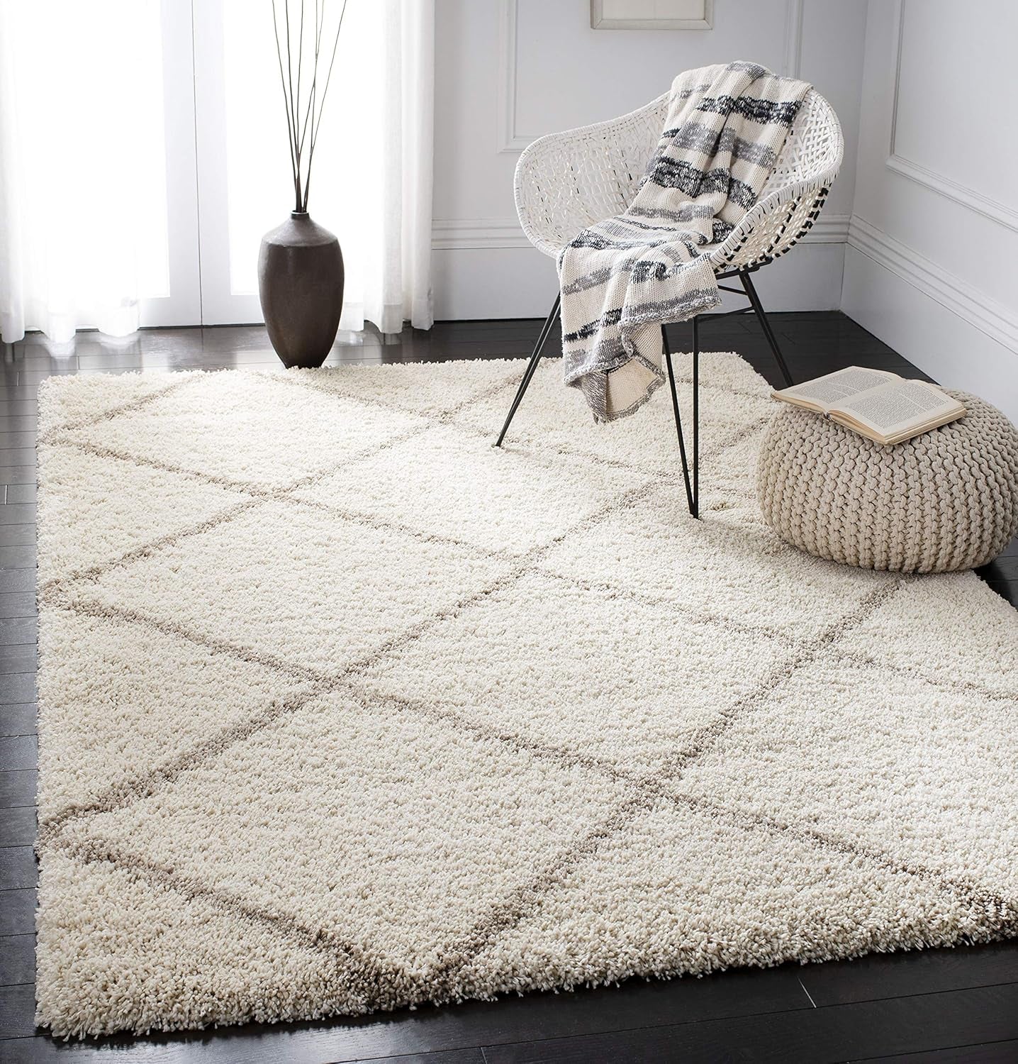 SAFAVIEH Hudson Shag Collection Area Rug - 7' Square, Beige & Ivory, Modern Trellis Design, Non-Shedding & Easy Care, 2-Inch Thick Ideal for High Traffic Areas in Living Room, Bedroom (SGH281S)