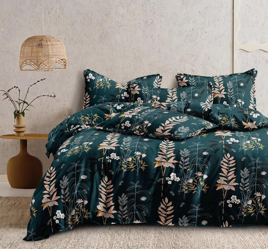 Comforter King Size Bedsheet King Size and 2 Pillow Cover Size King