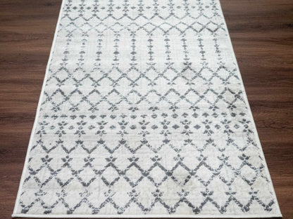 Tigri Aztec Ivory 2310 Area Rug - Clearance